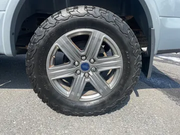 2019 Ford F-150 - image 6