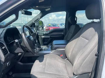 2019 Ford F-150 - image 3