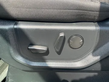 2019 Ford F-150 - image 18