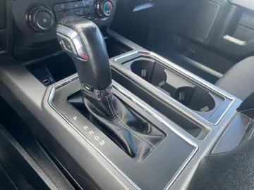 2019 Ford F-150 - image 25
