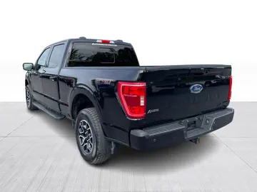 2022 Ford F-150 - image 11