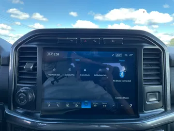 2022 Ford F-150 - image 7