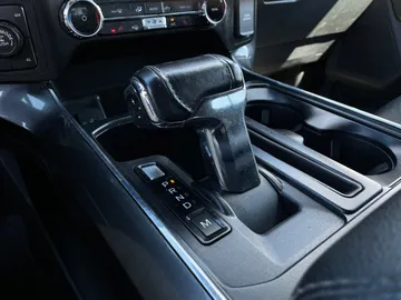 2022 Ford F-150 - image 24