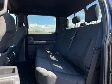 2022 Ford F-150 - image 15