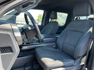 2022 Ford F-150 - image 3