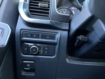 2022 Ford F-150 - image 26