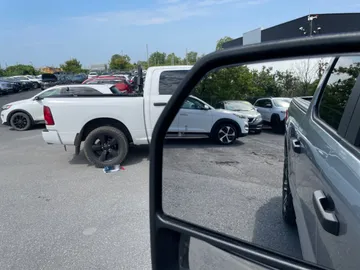 2023 Ford F-150 - image 18