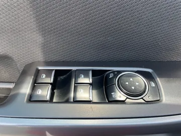 2023 Ford F-150 - image 23