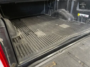 2022 Ford F-150 - image 33