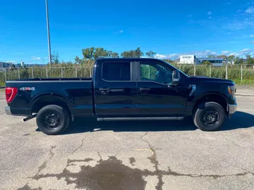2023 Ford F-150 - image 6