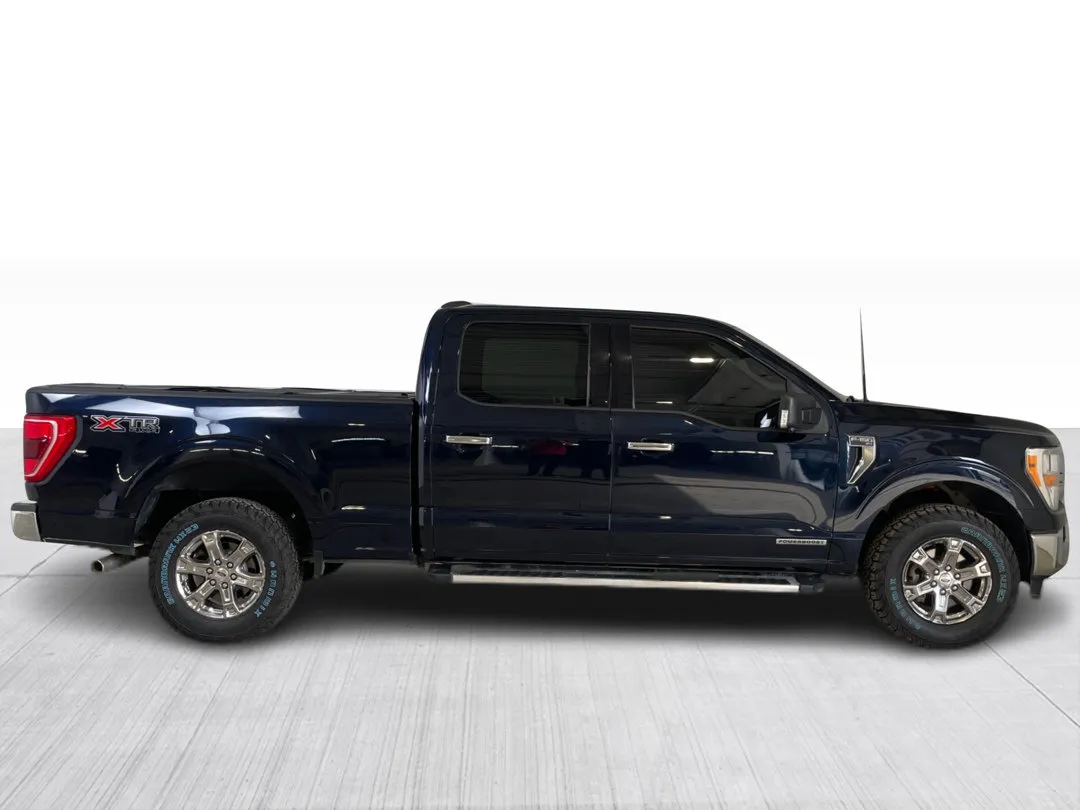 2022 Ford F-150 Hybrid — photo 2