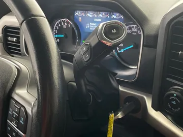 2022 Ford F-150 Hybrid - image 26
