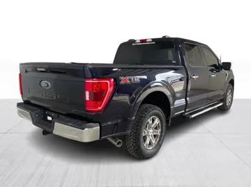 2022 Ford F-150 Hybrid - image 13