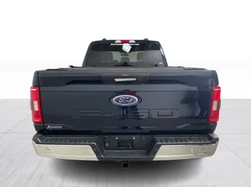 2022 Ford F-150 Hybrid - image 12