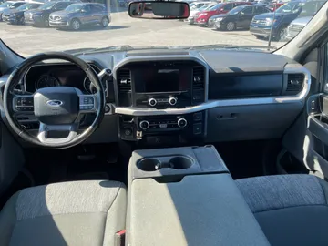 2023 Ford F-150 Hybrid - image 4
