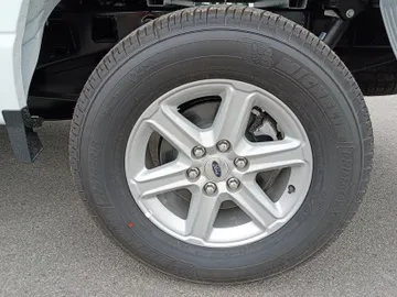 2026 Ford F-150 - image 7
