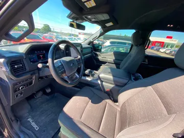 2024 Ford F-150 - image 8