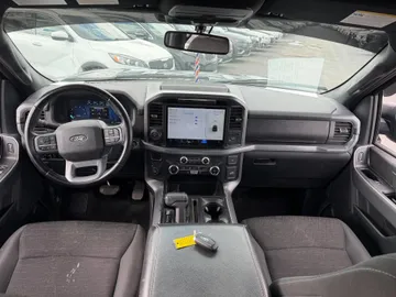 2025 Ford F-150 - image 9
