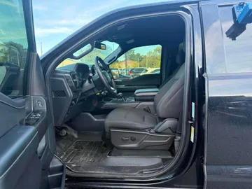 2024 Ford F-150 - image 8