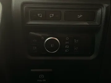 2024 Ford F-150 Hybrid - image 6