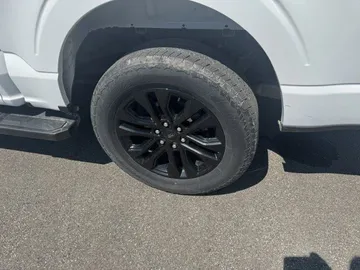 2024 Ford F-150 - image 7