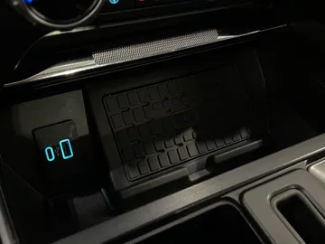 2024 Ford F-150 - image 31