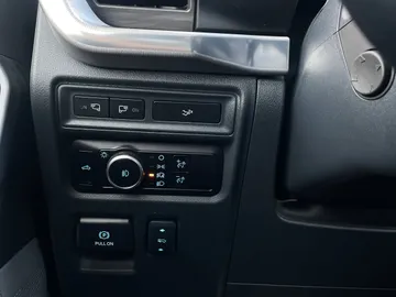 2024 Ford F-150 - image 32