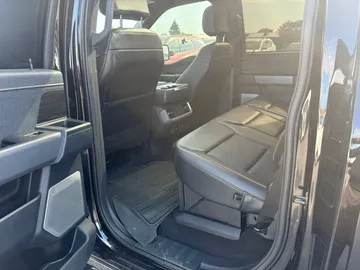 2024 Ford F-150 - image 9