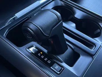 2024 Ford F-150 Hybrid - image 28