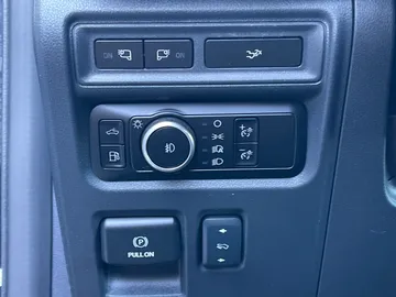 2024 Ford F-150 Hybrid - image 17