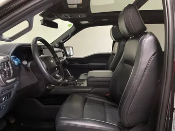 2024 Ford F-150 - image 3