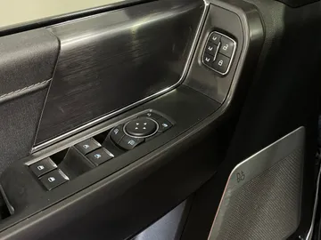 2024 Ford F-150 - image 25