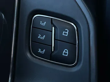 2024 Ford F-150 - image 17