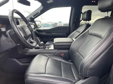 2024 Ford F-150 - image 3