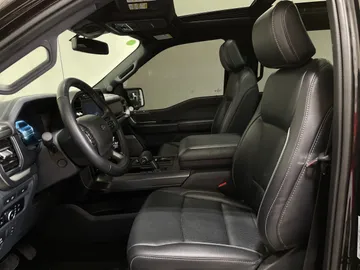 2024 Ford F-150 - image 3