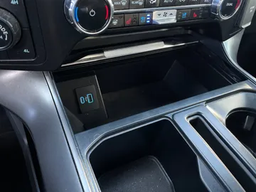 2024 Ford F-150 Hybrid - image 28