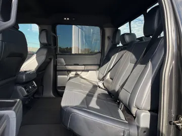 2024 Ford F-150 Hybrid - image 15