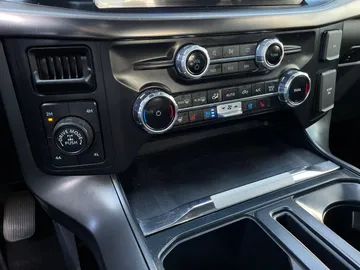 2024 Ford F-150 Hybrid - image 22