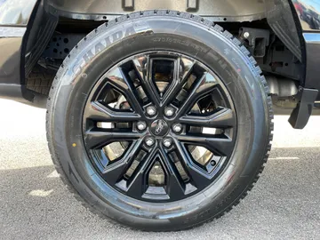 2024 Ford F-150 Hybrid - image 6