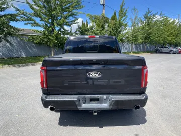 2024 Ford F-150 - image 6