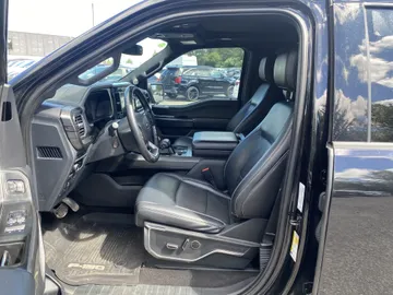 2024 Ford F-150 - image 8