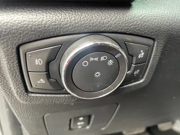 2016 Ford F-150 - image 17