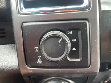2016 Ford F-150 - image 21