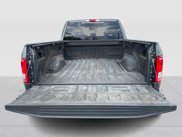 2016 Ford F-150 - image 12