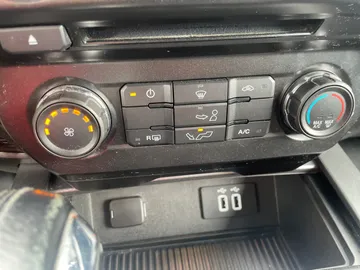 2016 Ford F-150 - image 20