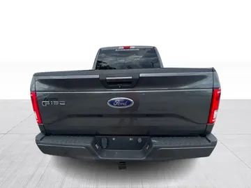 2016 Ford F-150 - image 11