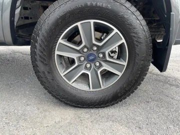 2016 Ford F-150 - image 6