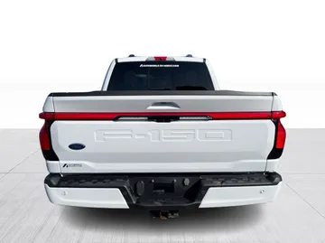2023 Ford F-150 Lightning - image 12