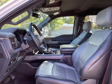 2023 Ford F-150 Lightning - image 3
