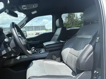 2023 Ford F-150 Lightning - image 8